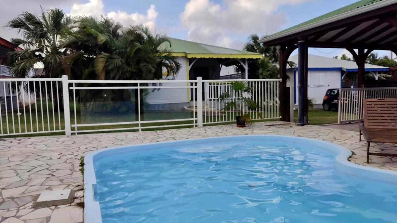 Domaine De Portland Hotel Le Moule Bagian luar foto